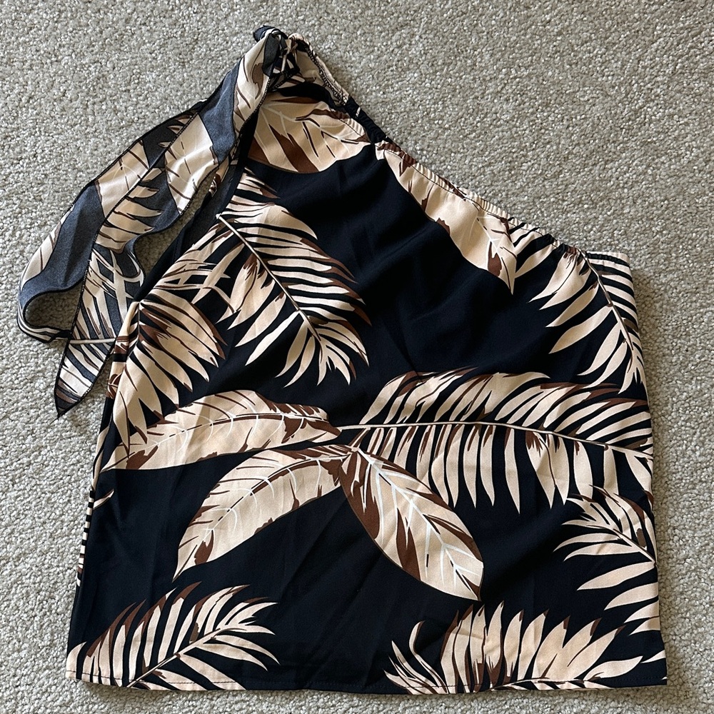 SHEIN Black and Tan Tropical Print One-Shoulder Blouse Size Small